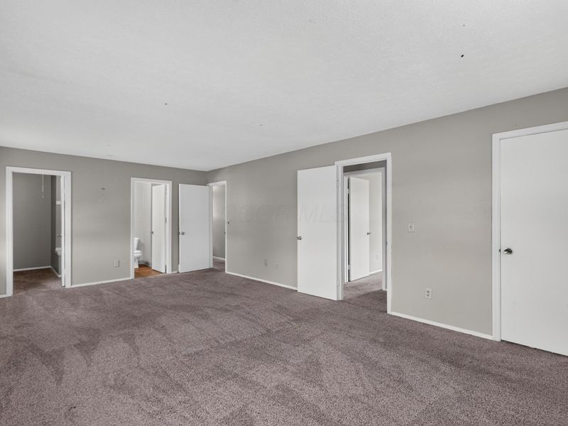 621 E Schrock Road , Westerville, OH 43081 Photo 15