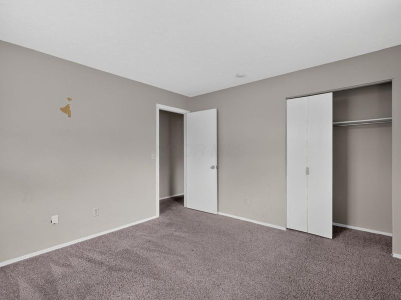 621 E Schrock Road , Westerville, OH 43081 Photo 19