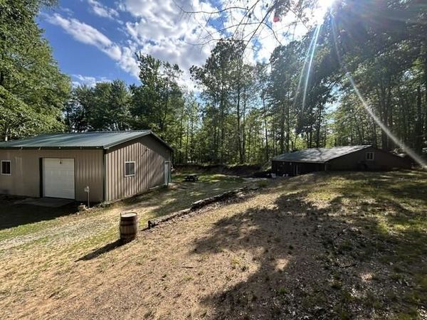 9841 River Road, Mecosta, MI 49332