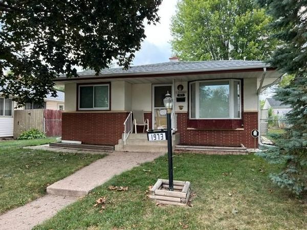 1973 Maryland Avenue E, Saint Paul, MN 55119