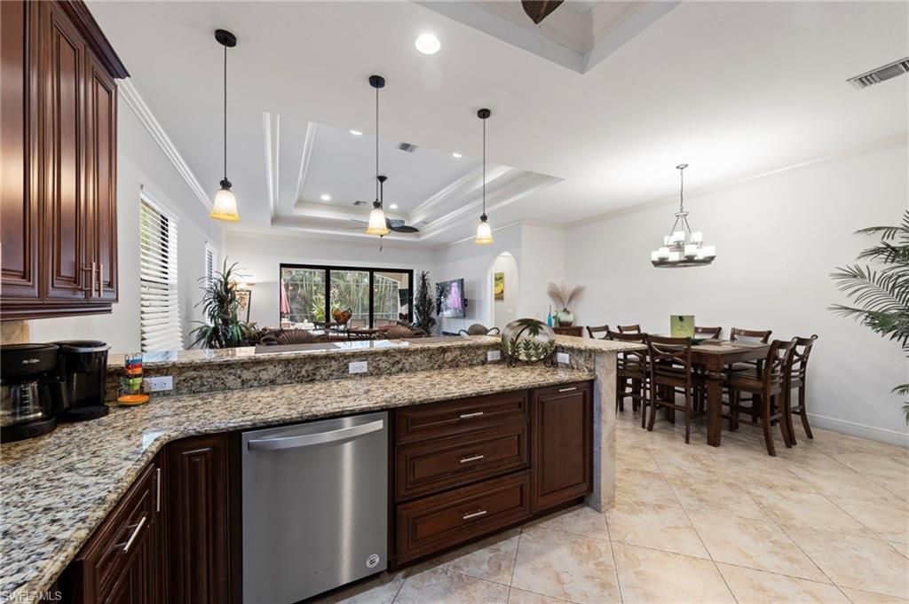 538 104th Ave N, Naples, FL 34108 Photo