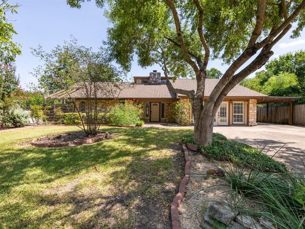 2101 Kent ST , Taylor, TX 76574
