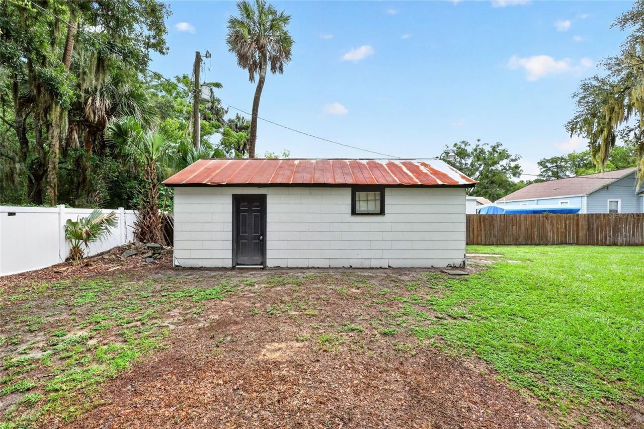 2221 S Pine Avenue, Ocala, FL 34471 Photo
