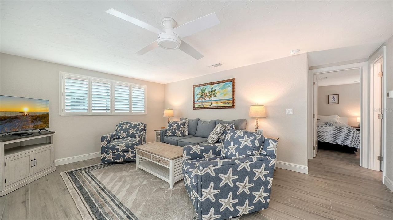 6154 Midnight Pass Road, Unit B5, Sarasota, FL 34242 Photo