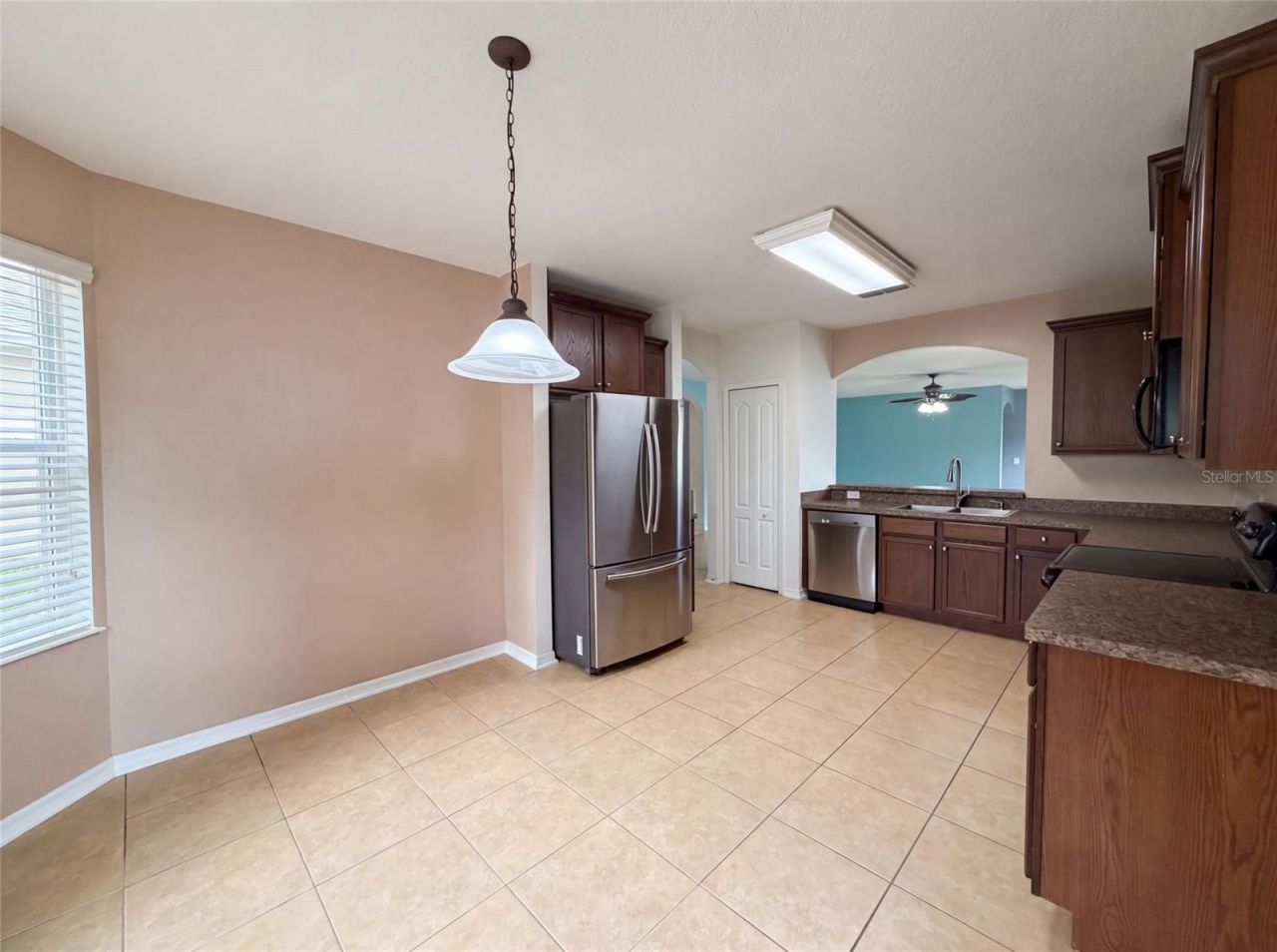 12902 Scout Court , Grand Island, FL 32735 Photo