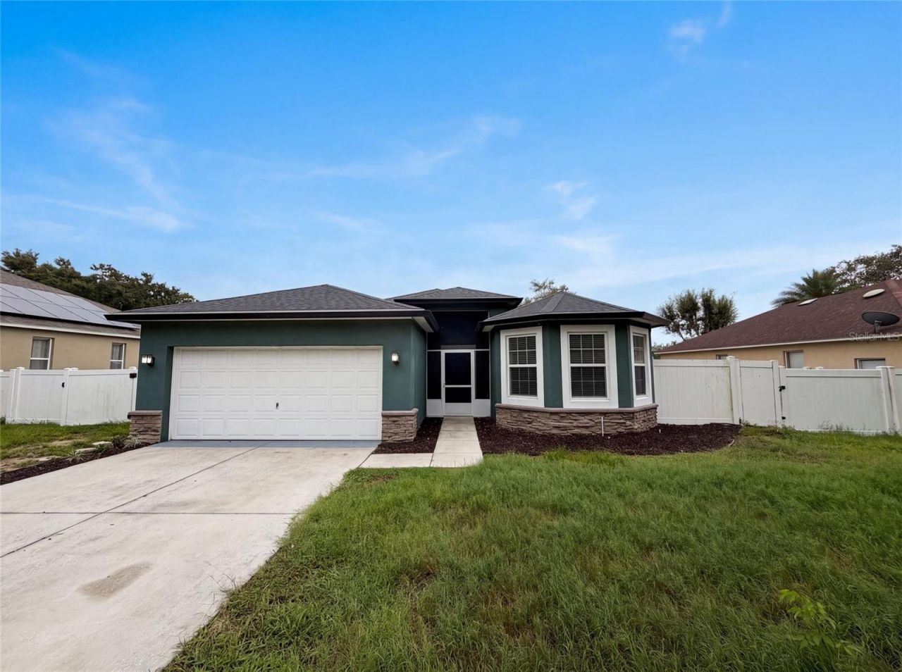 12902 Scout Court , Grand Island, FL 32735 Photo