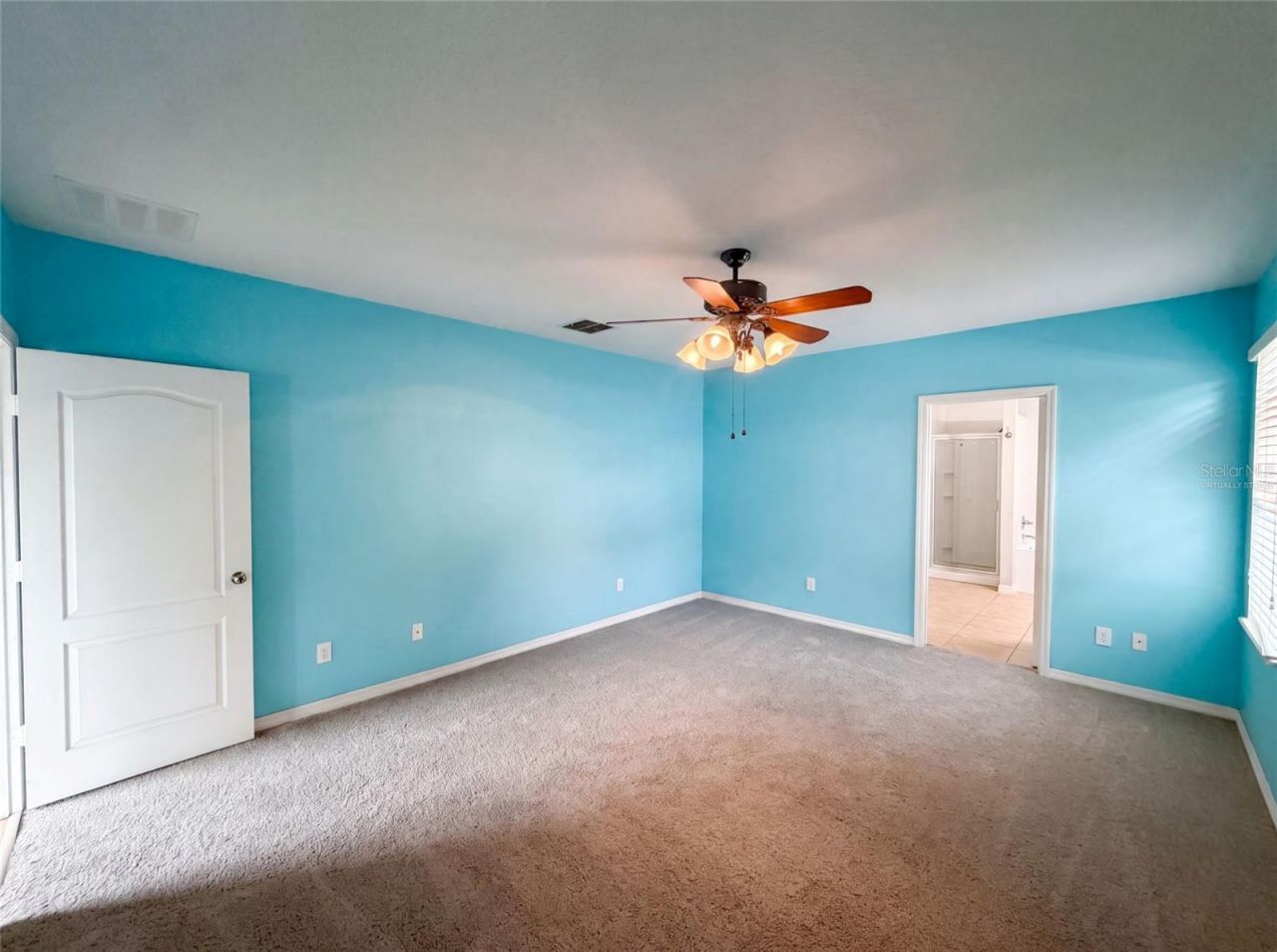 12902 Scout Court , Grand Island, FL 32735 Photo