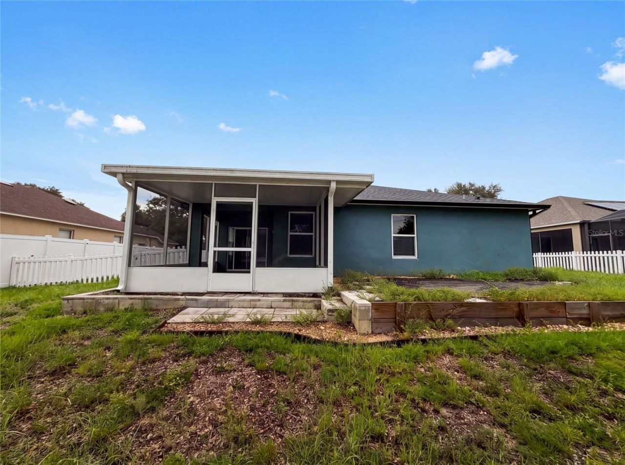 12902 Scout Court , Grand Island, FL 32735 Photo