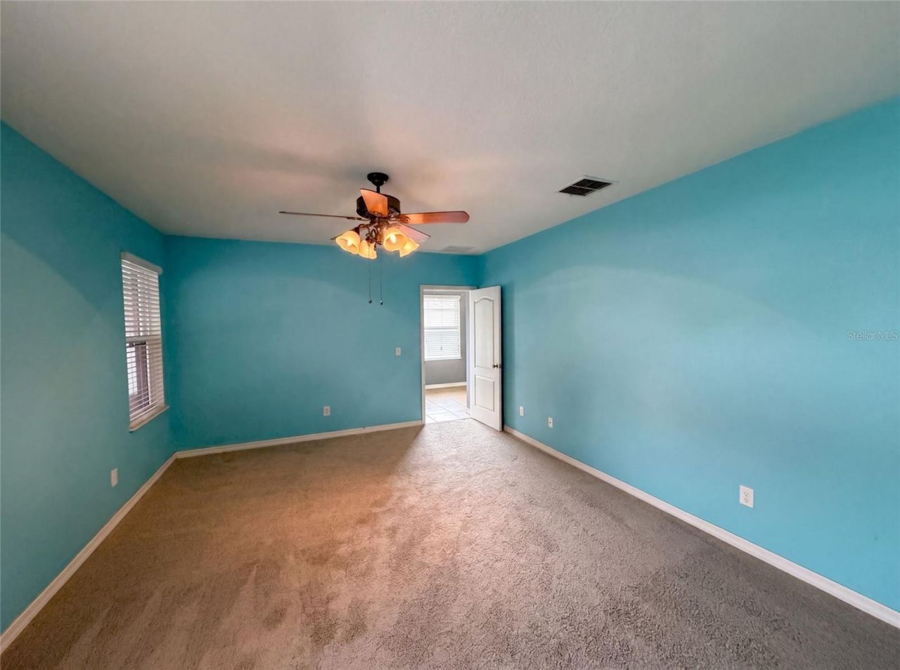 12902 Scout Court , Grand Island, FL 32735 Photo