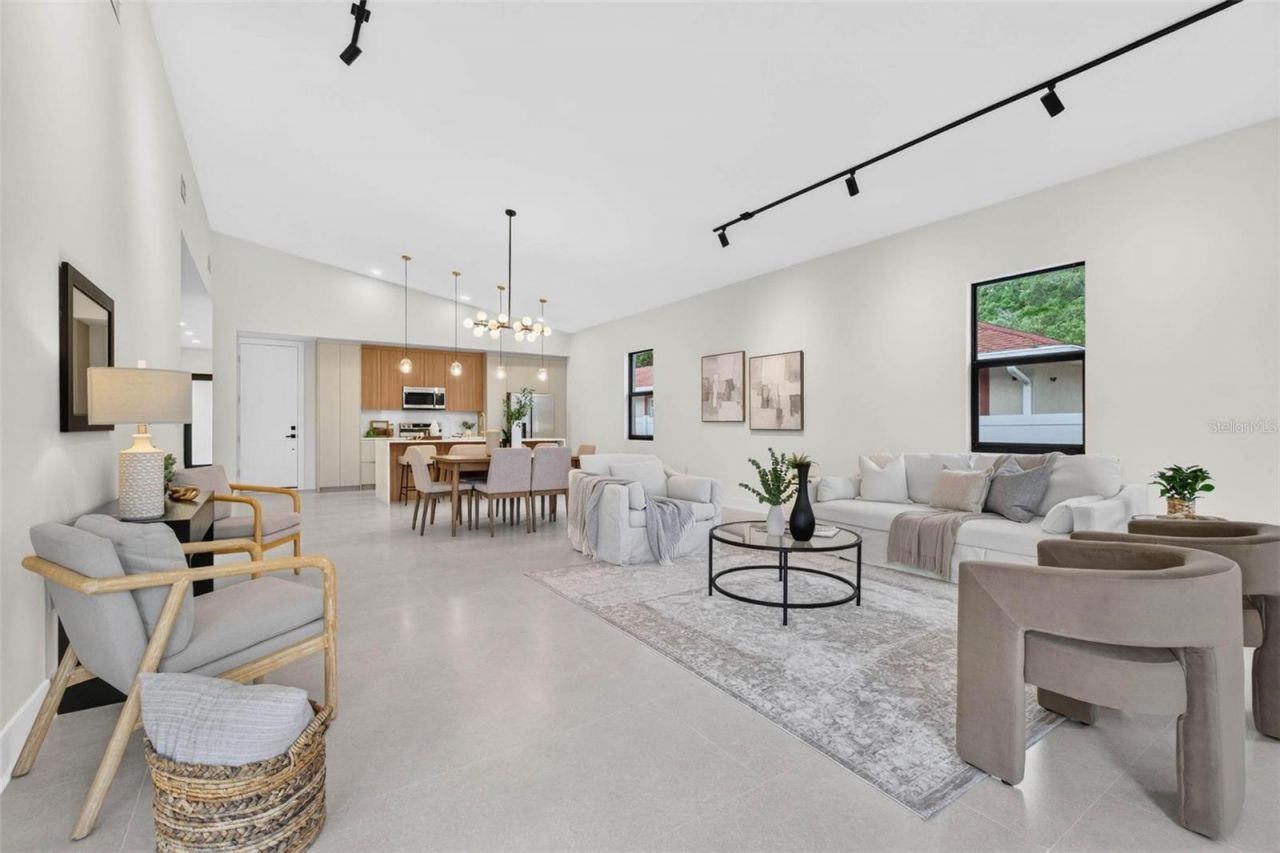2227 32nd Avenue N, Saint Petersburg, FL 33713 Photo