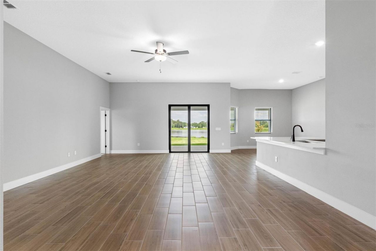 13483 Lake Gallagher Drive, Dover, FL 33527 Photo