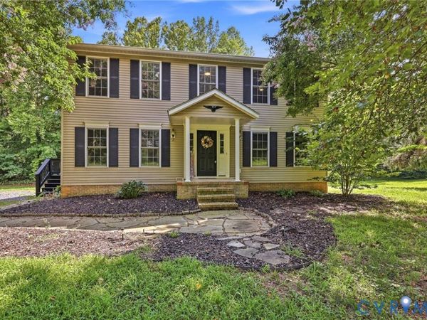76 Old Curdsville Road , Farmville, VA 23901