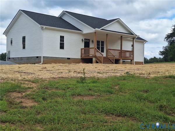 2078 EAST COURTHOUSE Road, Blackstone, VA 23824