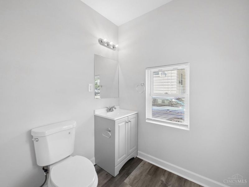 813 Greenwich Avenue, Cincinnati, OH 45238 Photo 14