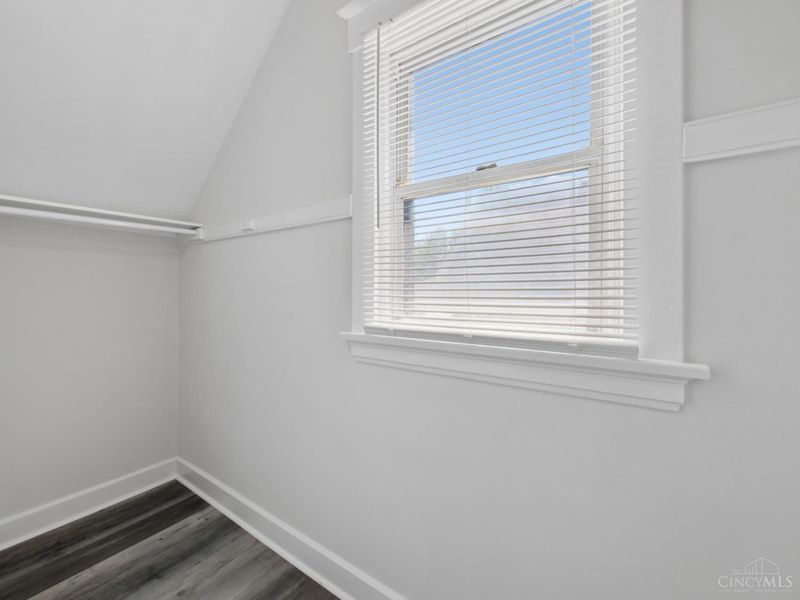 813 Greenwich Avenue, Cincinnati, OH 45238 Photo 17