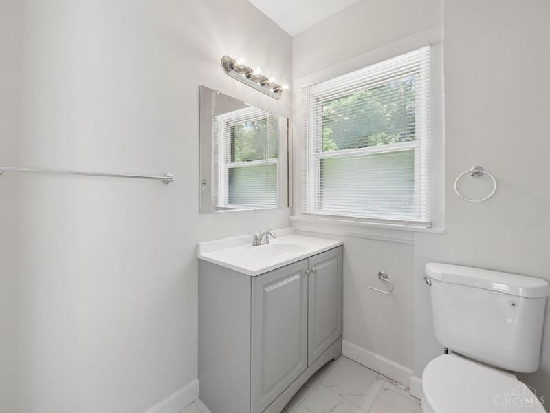813 Greenwich Avenue, Cincinnati, OH 45238 Photo 18