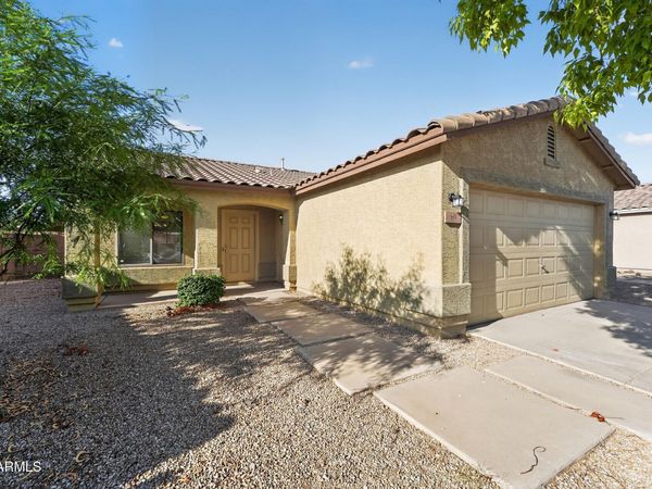 69 E CORAL BEAN Drive, San Tan Valley, AZ 85143