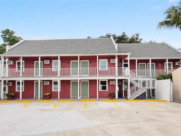 1713 BURGUNDY Street , Unit 201, New Orleans, LA 70116