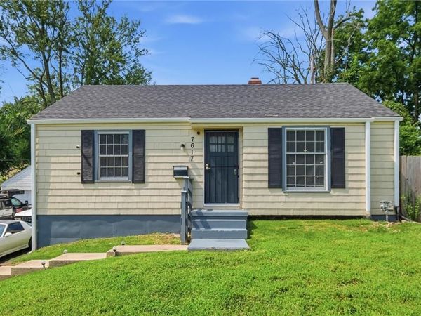7617 Sni A Bar Terrace, Kansas City, MO 64129