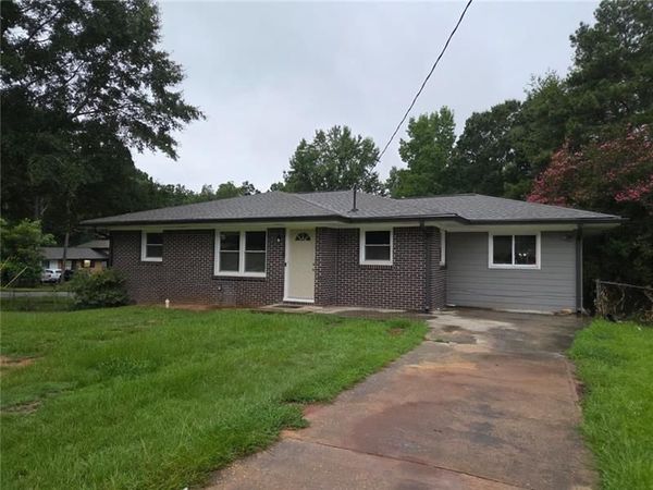 4609 Puckett Street , Forest Park, GA 30297