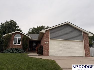 3511 Mesquite Circle, Lincoln, NE 68516