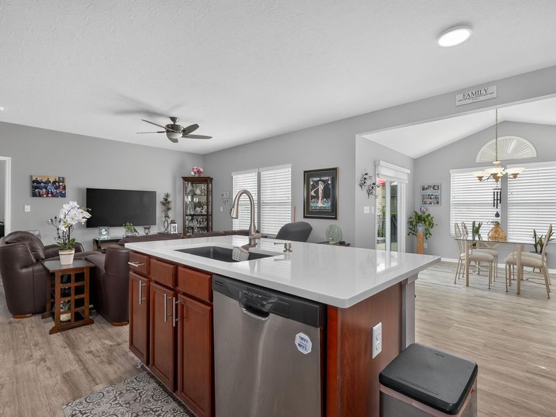 947 Willow Creek Drive, Alexandria, KY 41001 Photo 5
