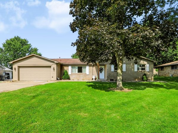 6242 Catalina Drive , Indianapolis, IN 46259