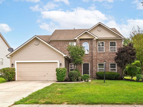 13815 Fernleaf Way, Carmel, IN 46033