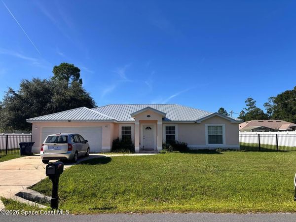 614 Fifth Street , Bunnell, FL 32110