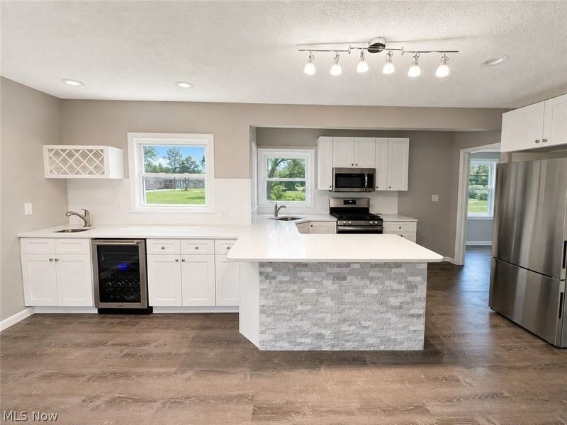 1275 Hillside Road, Seven Hills, OH 44131 Photo 3
