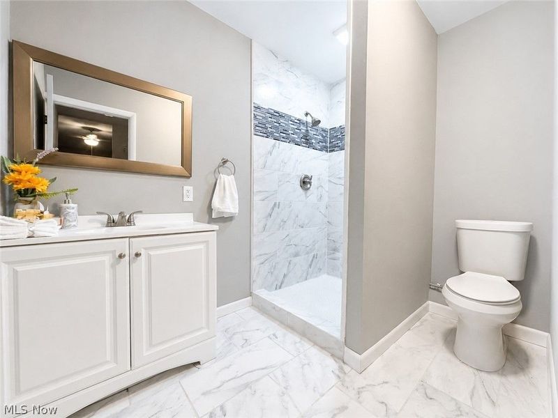 1275 Hillside Road, Seven Hills, OH 44131 Photo 9