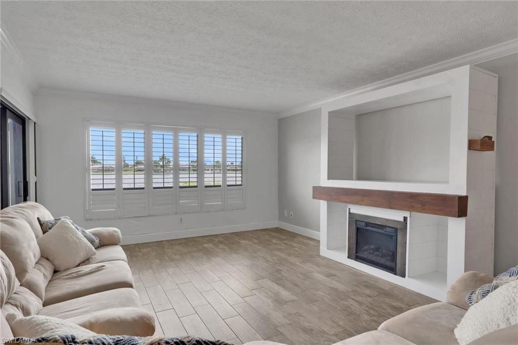 4634 SW Santa Barbara Pl, Unit 101, Cape Coral, FL 33914 Photo