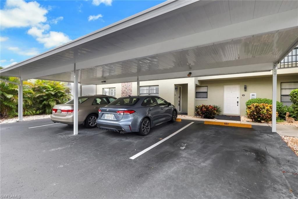 4634 SW Santa Barbara Pl, Unit 101, Cape Coral, FL 33914 Photo