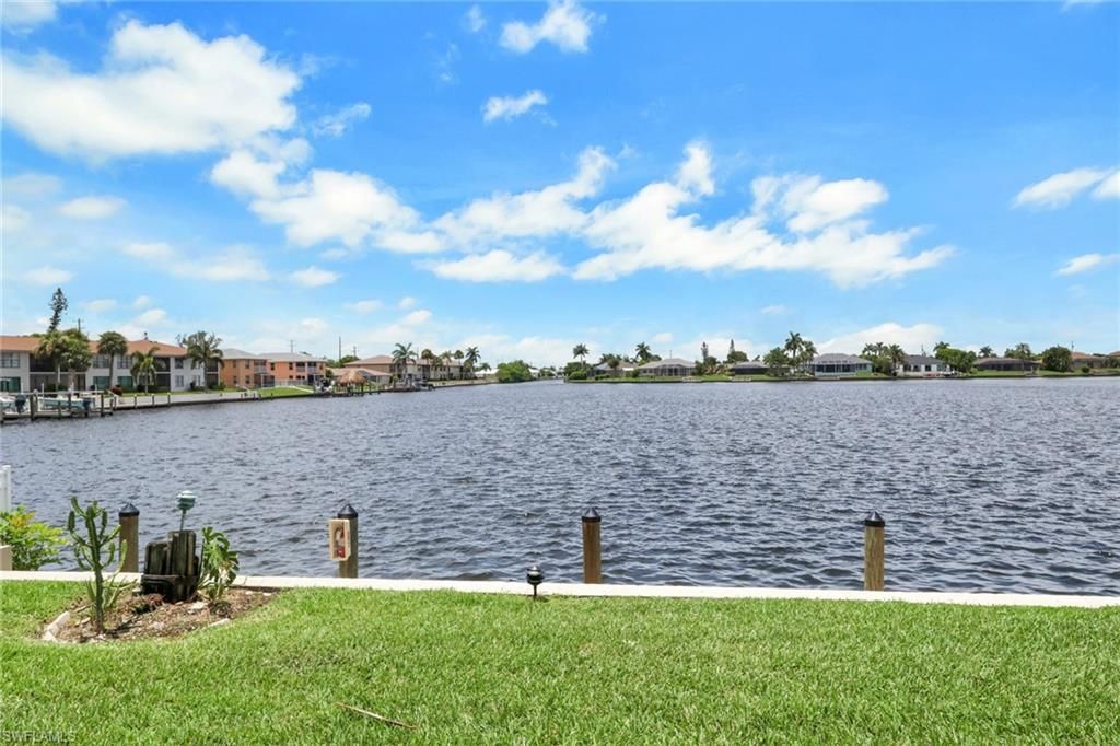 4634 SW Santa Barbara Pl, Unit 101, Cape Coral, FL 33914 Photo