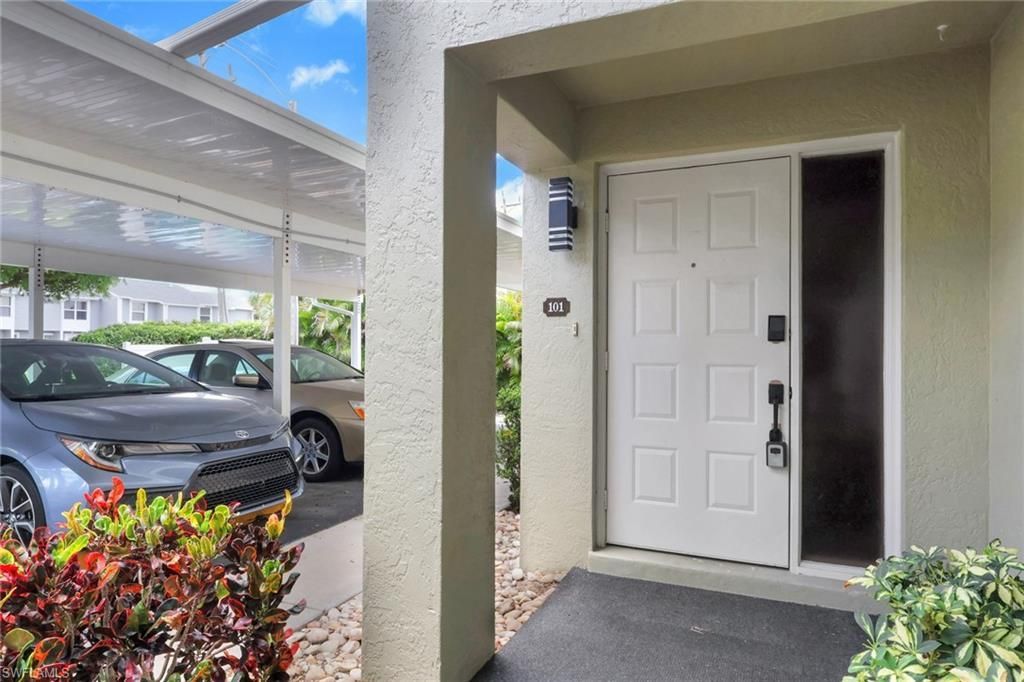 4634 SW Santa Barbara Pl, Unit 101, Cape Coral, FL 33914 Photo