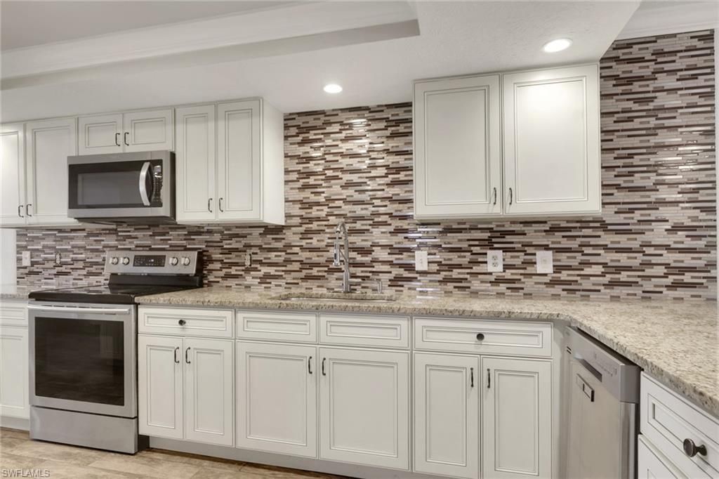 4634 SW Santa Barbara Pl, Unit 101, Cape Coral, FL 33914 Photo