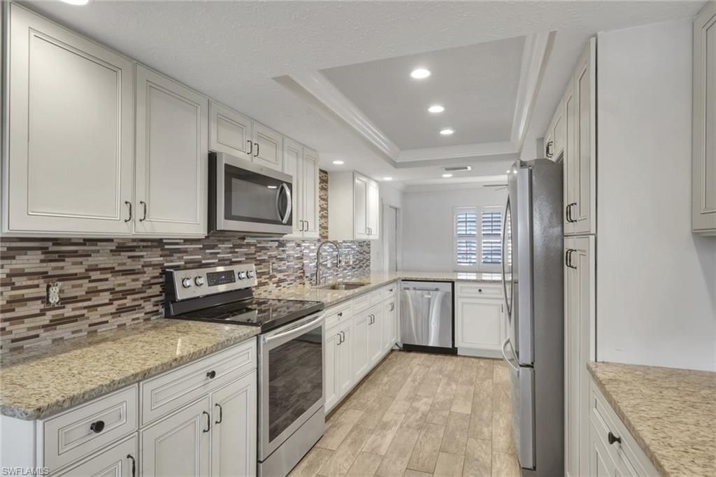 4634 SW Santa Barbara Pl, Unit 101, Cape Coral, FL 33914 Photo