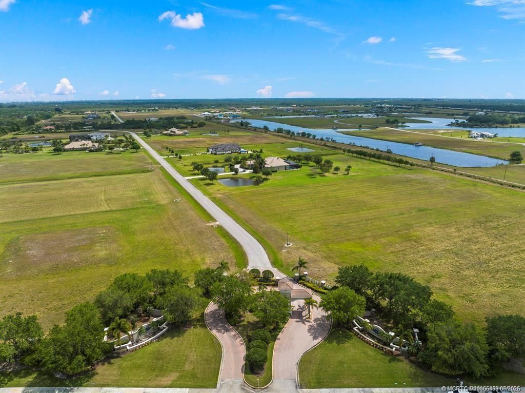 3265 SW Stoneybrook Way, Palm City, FL 34990 Photo