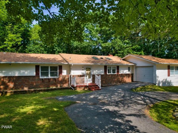 167 Ridge Drive , Milford, PA 18337