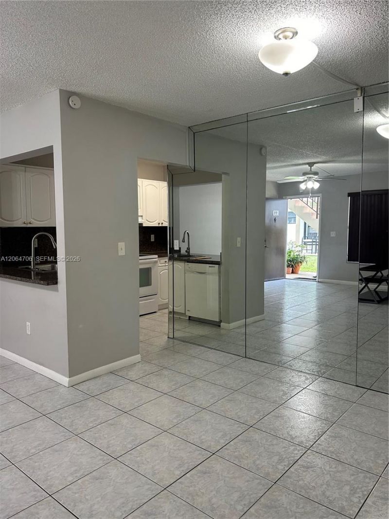 14867 SW 104 St, Unit 24-11, Miami, FL 33196 Photo