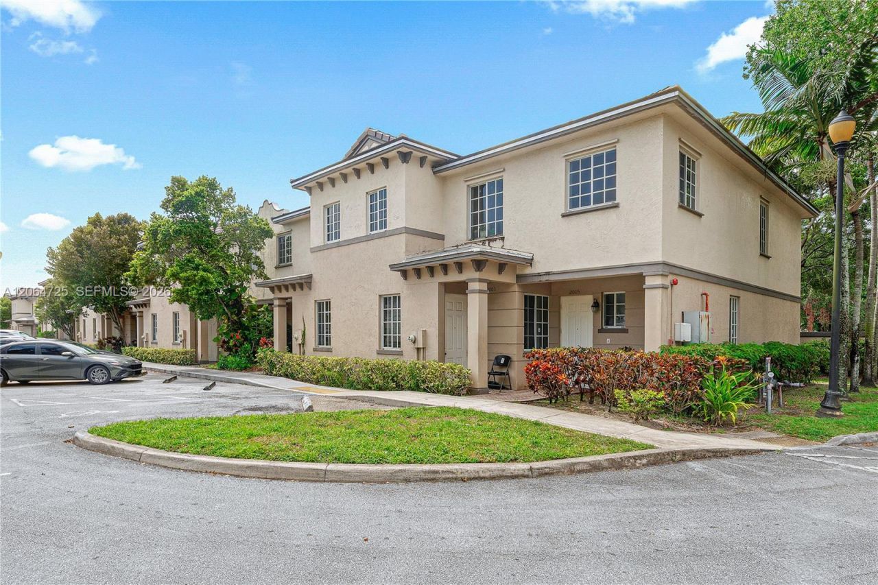 1993 Marsh Harbor Dr , Riviera Beach, FL 33404 Photo