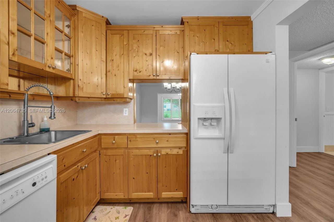 301 NW 76th Ave , Unit 102, Margate, FL 33063 Photo