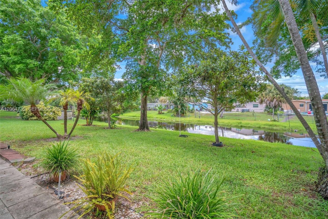 301 NW 76th Ave , Unit 102, Margate, FL 33063 Photo