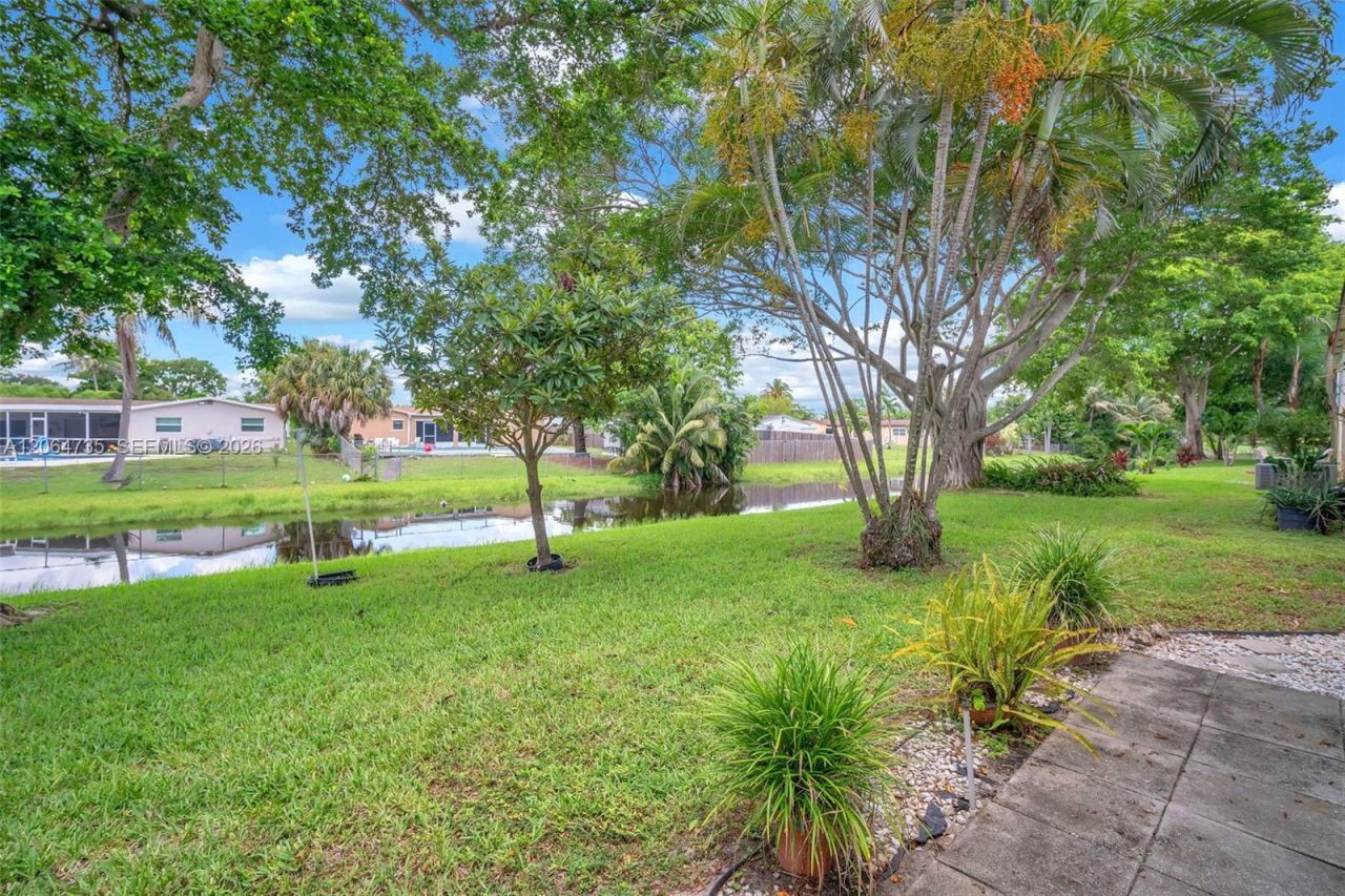 301 NW 76th Ave , Unit 102, Margate, FL 33063 Photo
