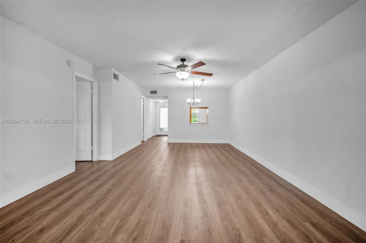 301 NW 76th Ave , Unit 102, Margate, FL 33063 Photo