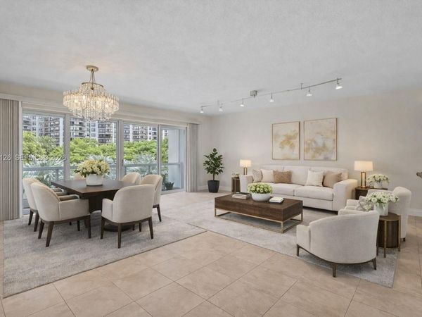 2451 Brickell Ave , Unit 4F, Miami, FL 33129
