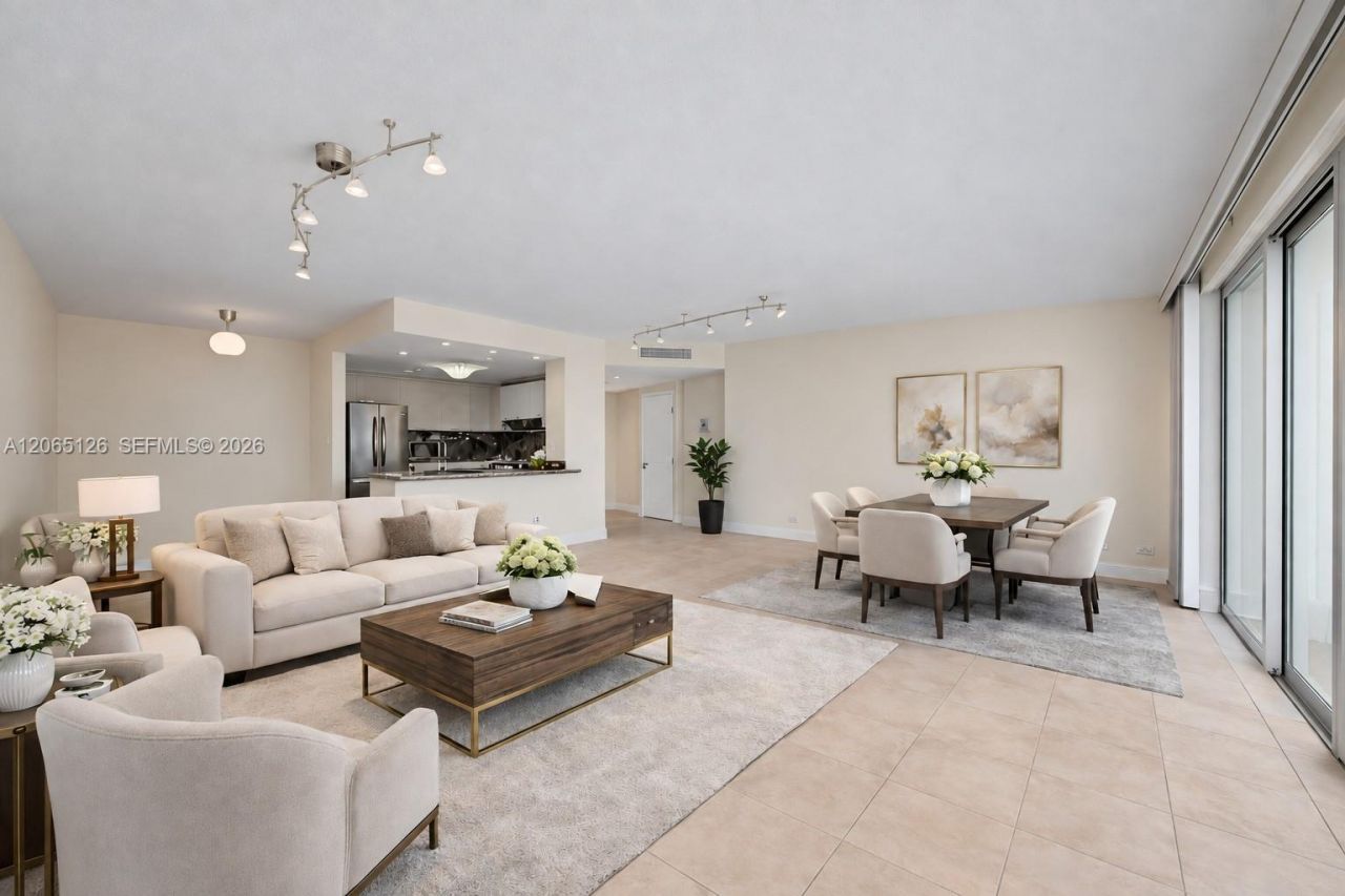 2451 Brickell Ave, Unit 4F, Miami, FL 33129 Photo