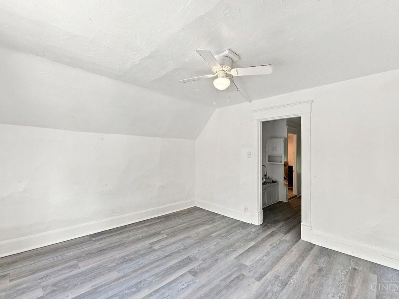 2025 Baltimore Avenue, Cincinnati, OH 45225 Photo 24