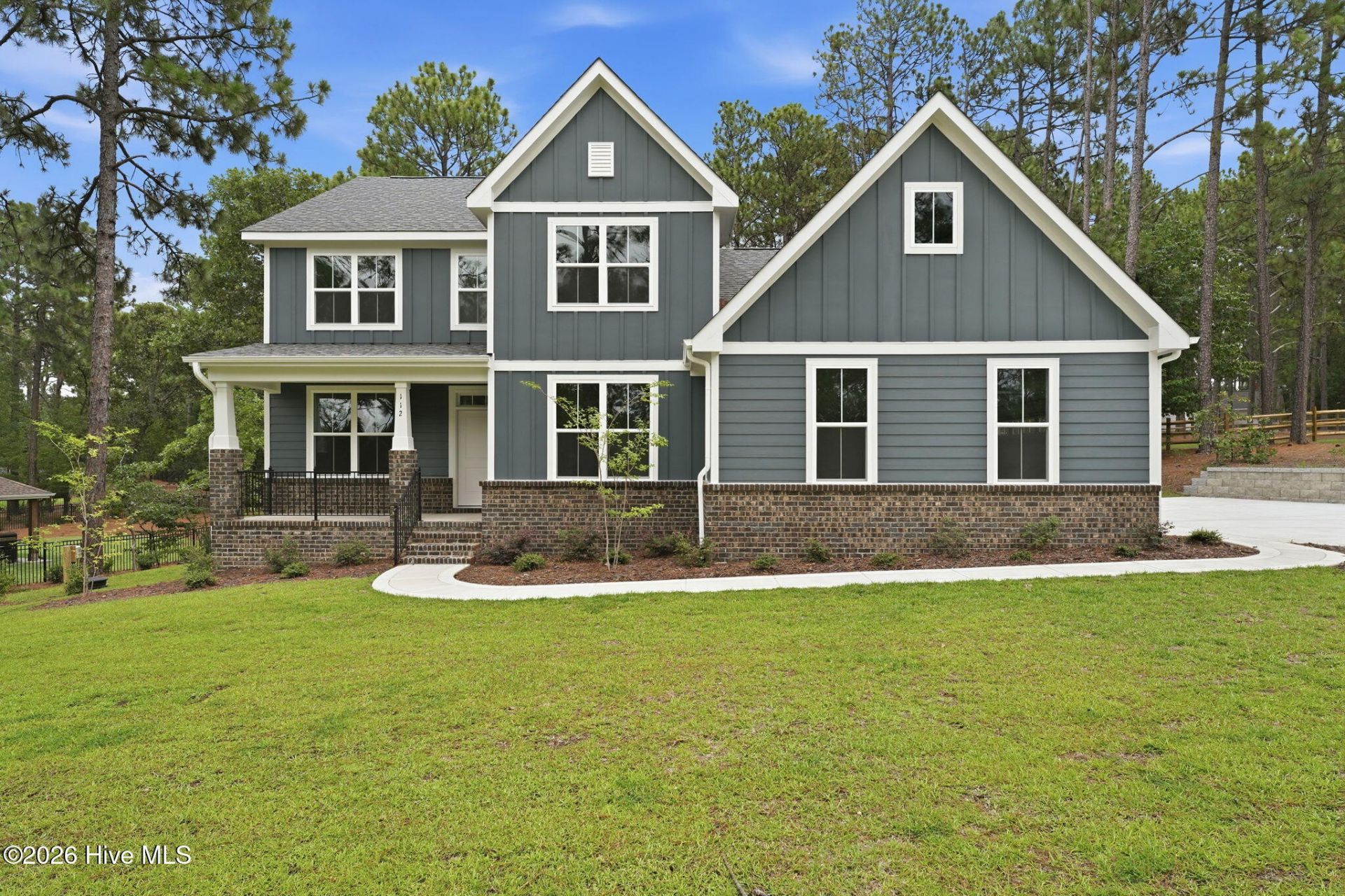 112 Callis Circle, West End, NC 27376 Main Photo