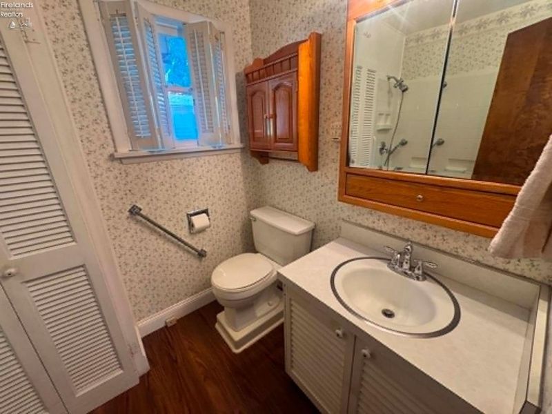 1027 Tiffin Avenue, Sandusky, OH 44870 Photo 21